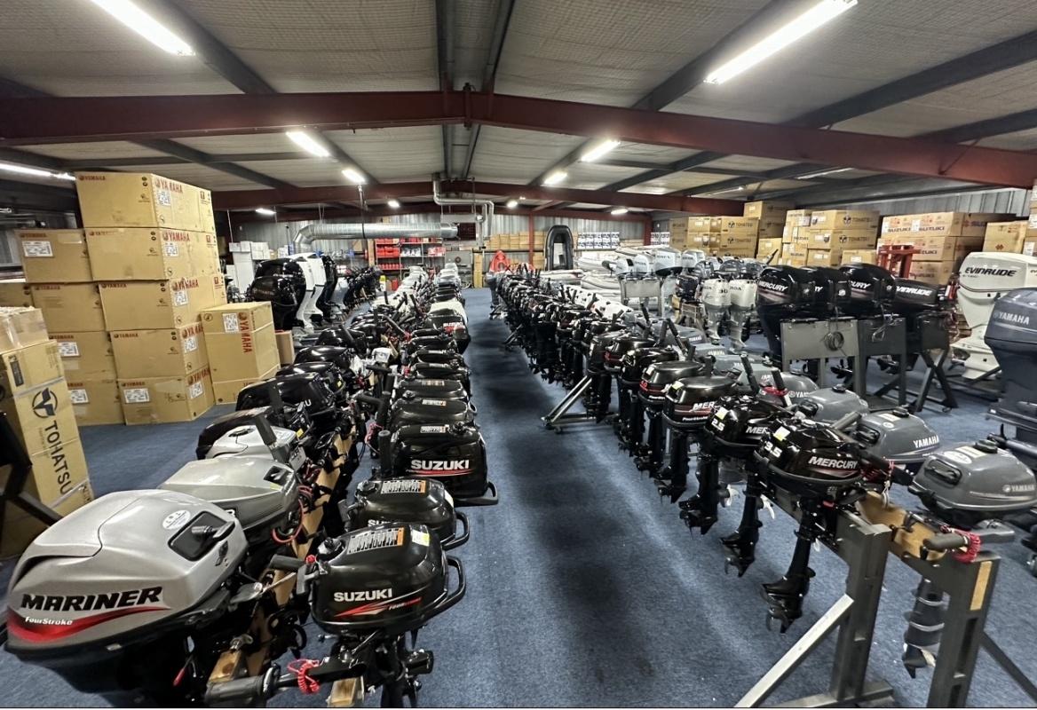 You are currently viewing Outboard Motors for Sale Worldwide – Reliable Marine Engines from Sea Force Motors